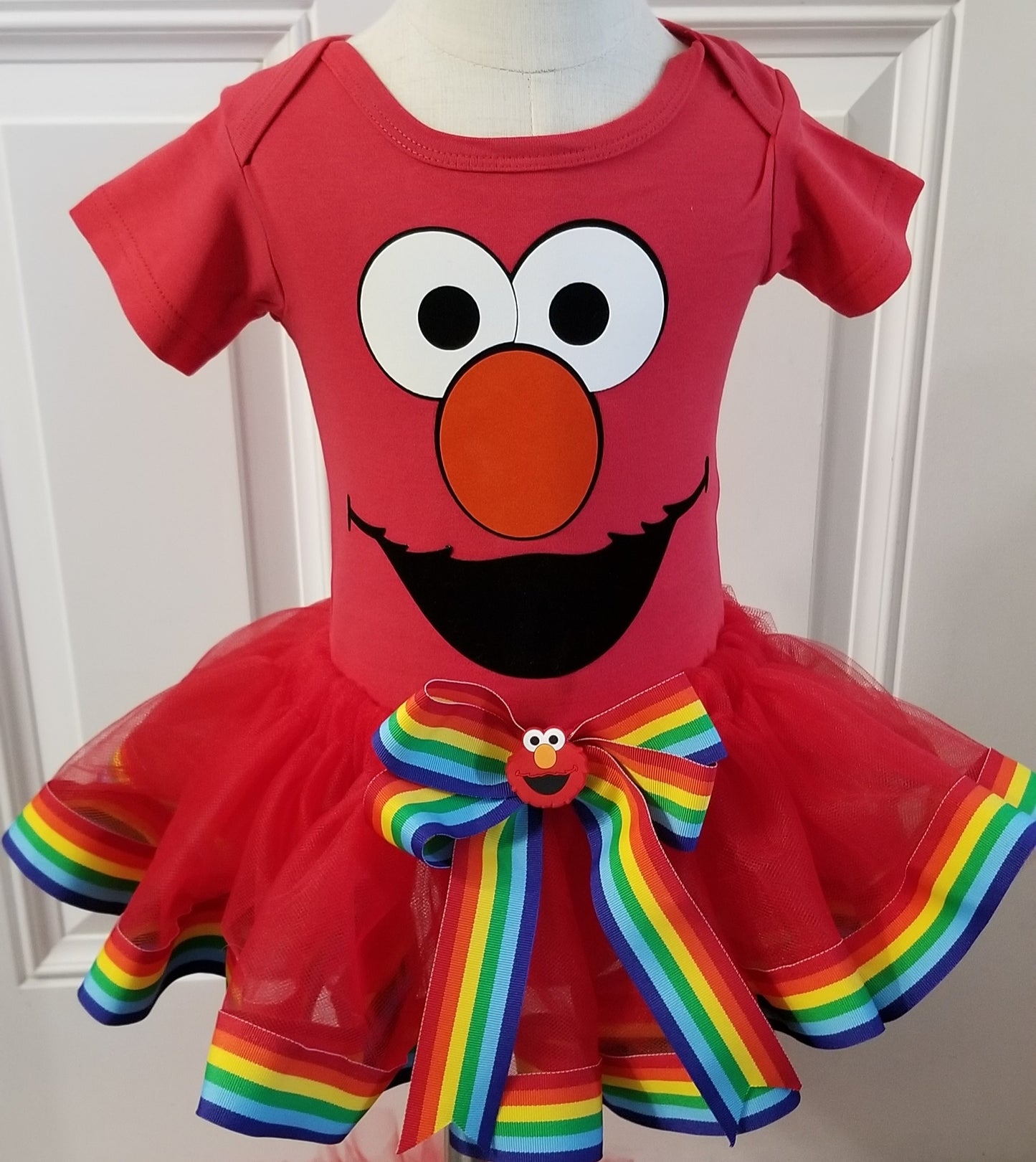 Girls 3 Piece ELMO Ribbon Tutu Outfit Includes Ribbon Tutu, Tshirt or Onesie and Matching Hair Bow
